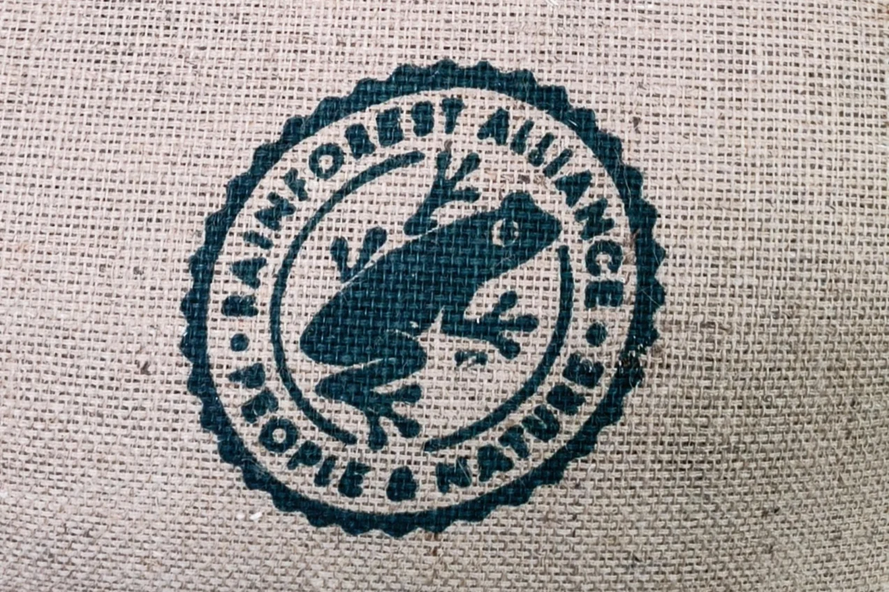 Sustainable coffee. Rainforest Alliance.